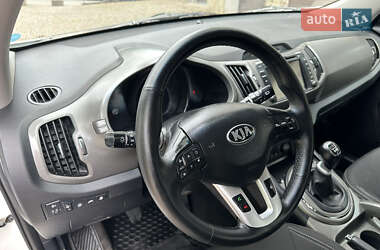 Позашляховик / Кросовер Kia Sportage 2014 в 