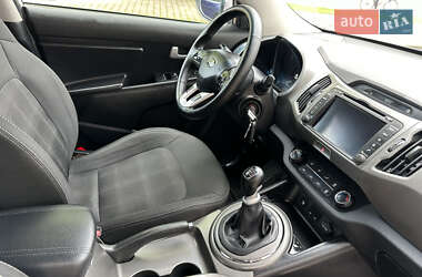 Позашляховик / Кросовер Kia Sportage 2014 в 