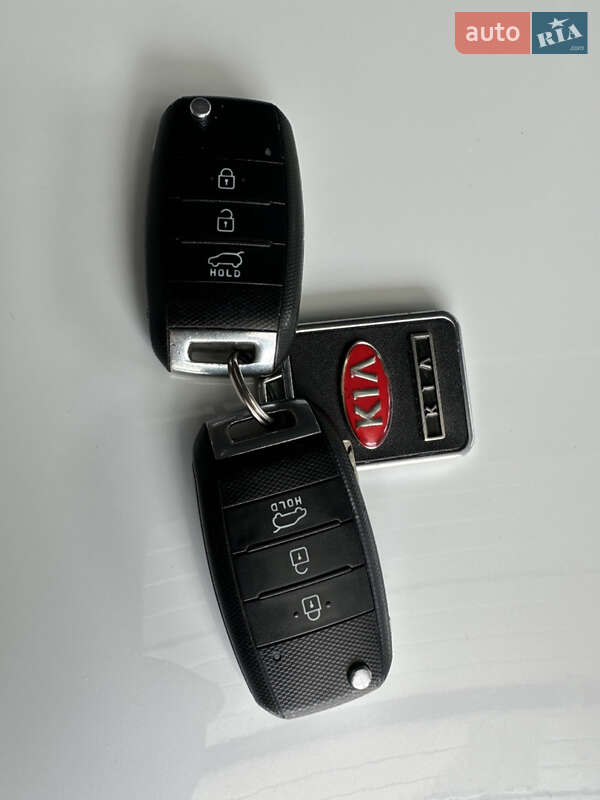 Внедорожник / Кроссовер Kia Sportage 2014 в Надворной