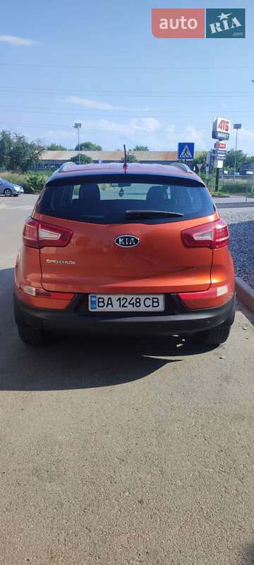 Внедорожник / Кроссовер Kia Sportage 2012 в Александрие