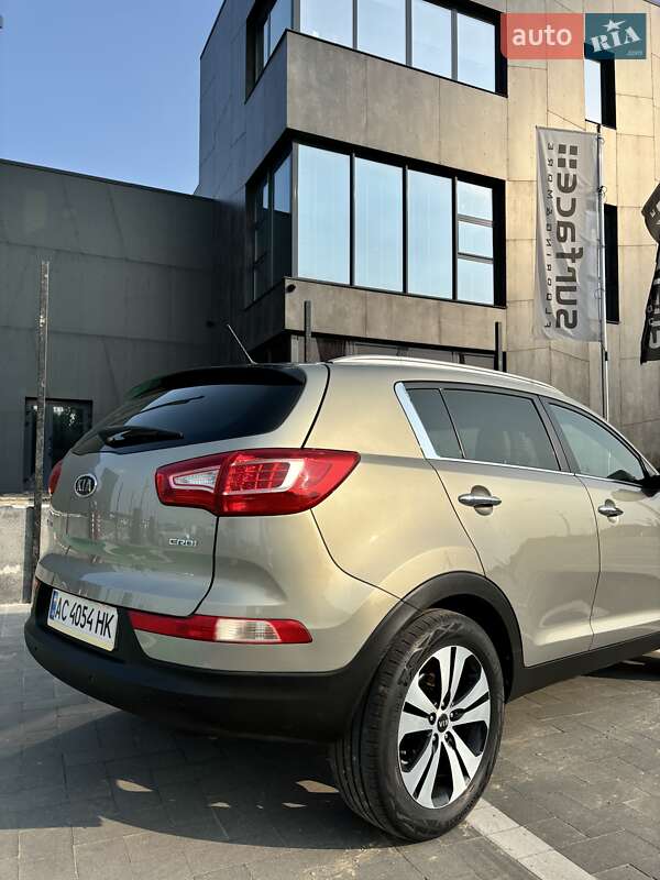 Внедорожник / Кроссовер Kia Sportage 2011 в Луцке