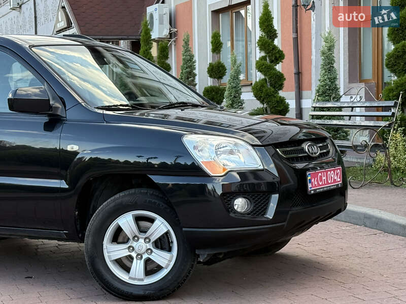 Позашляховик / Кросовер Kia Sportage 2009 в Стрию