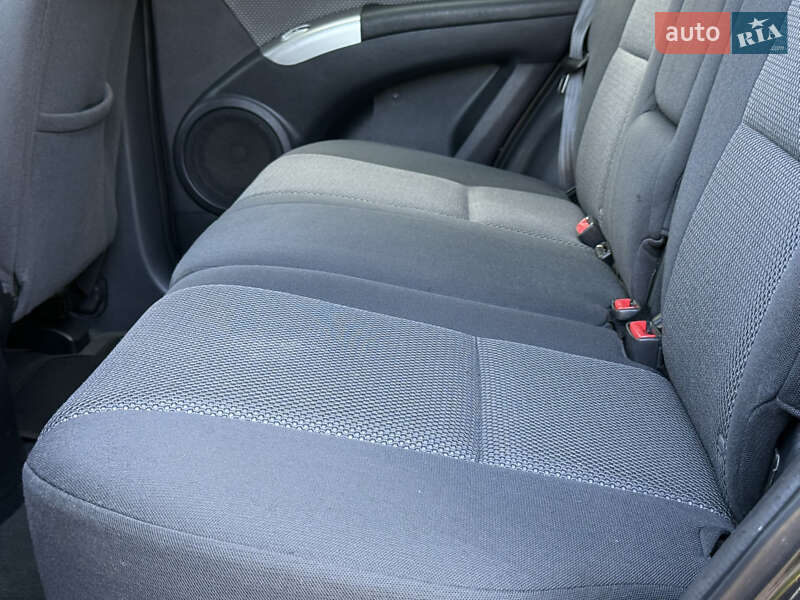 Позашляховик / Кросовер Kia Sportage 2009 в Стрию