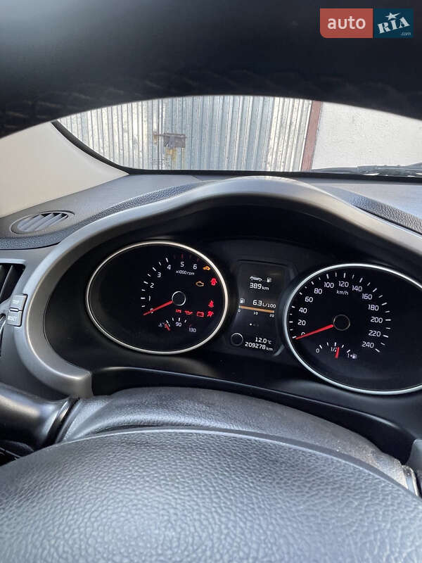 Внедорожник / Кроссовер Kia Sportage 2014 в Львове