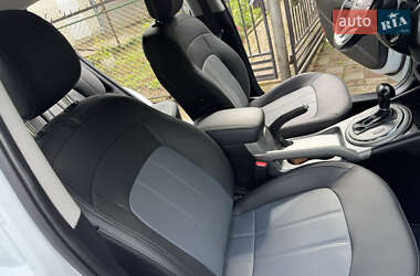 Позашляховик / Кросовер Kia Sportage 2015 в 