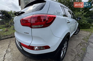 Позашляховик / Кросовер Kia Sportage 2015 в 