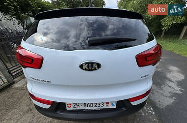 Позашляховик / Кросовер Kia Sportage 2015 в 