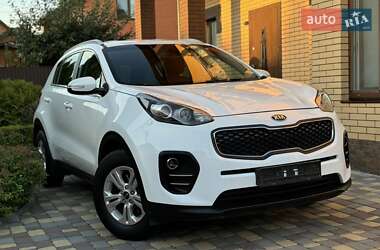 Внедорожник / Кроссовер Kia Sportage 2016 в 