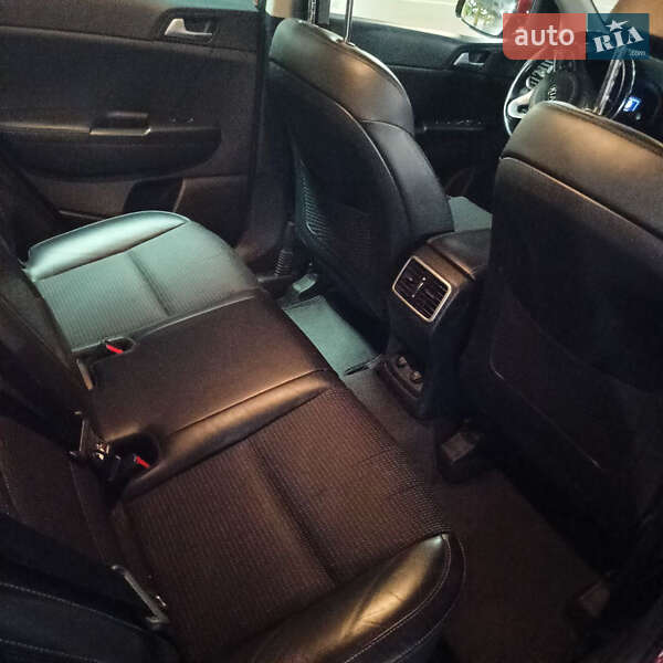 Внедорожник / Кроссовер Kia Sportage 2017 в Луцке