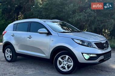 Позашляховик / Кросовер Kia Sportage 2012 в Охтирці