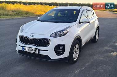 Позашляховик / Кросовер Kia Sportage 2016 в Вінниці