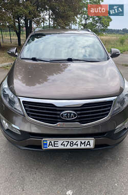 Внедорожник / Кроссовер Kia Sportage 2012 в Каменском