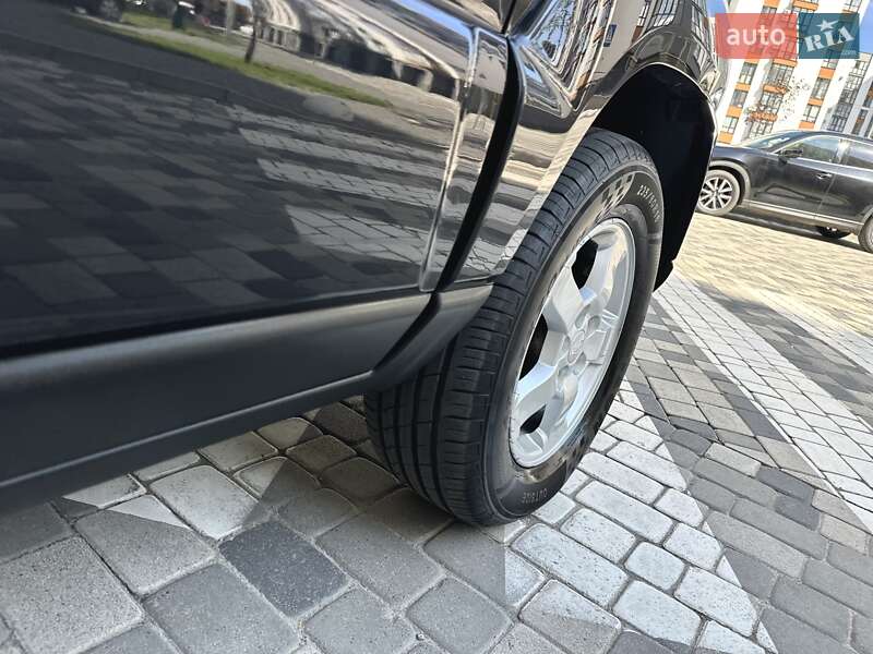 Позашляховик / Кросовер Kia Sportage 2008 в Івано-Франківську