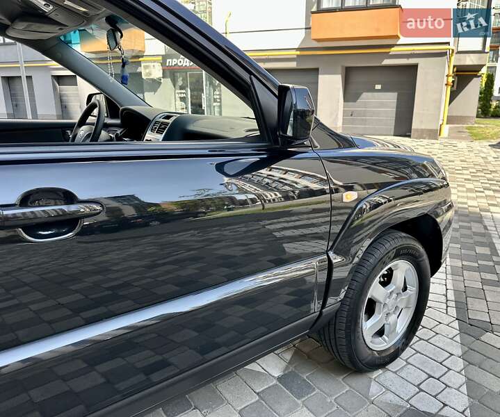 Позашляховик / Кросовер Kia Sportage 2008 в Івано-Франківську