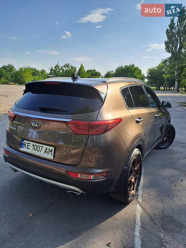 Внедорожник / Кроссовер Kia Sportage 2016 в Павлограде