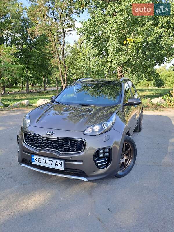 Внедорожник / Кроссовер Kia Sportage 2016 в Павлограде