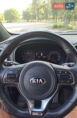 Внедорожник / Кроссовер Kia Sportage 2016 в Павлограде