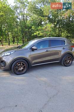 Внедорожник / Кроссовер Kia Sportage 2016 в Павлограде