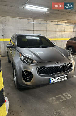 Позашляховик / Кросовер Kia Sportage 2016 в Дніпрі