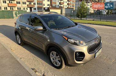 Внедорожник / Кроссовер Kia Sportage 2016 в Днепре
