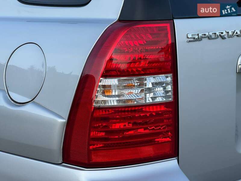 Позашляховик / Кросовер Kia Sportage 2008 в Охтирці