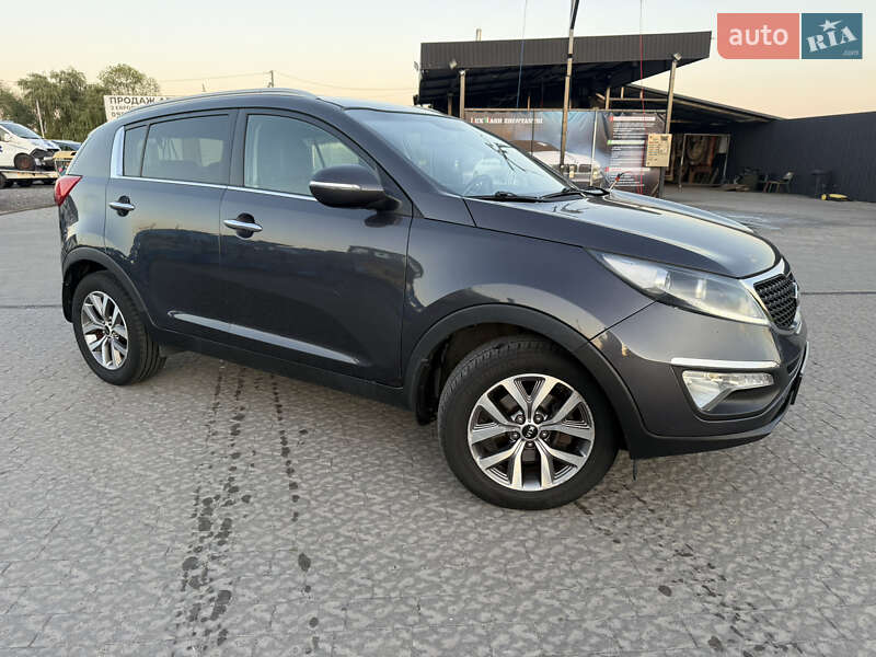 Внедорожник / Кроссовер Kia Sportage 2014 в Львове