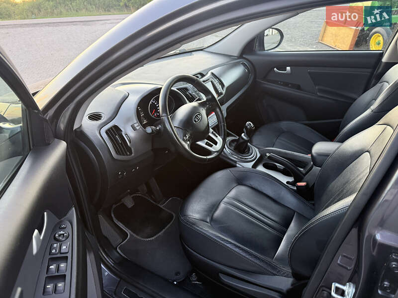 Внедорожник / Кроссовер Kia Sportage 2014 в Львове