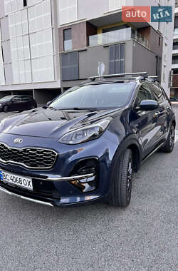 Позашляховик / Кросовер Kia Sportage 2016 в Львові