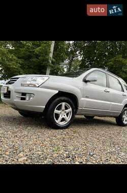 Внедорожник / Кроссовер Kia Sportage 2006 в Черновцах