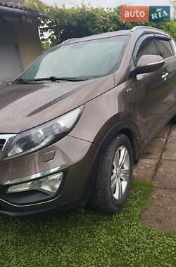 Внедорожник / Кроссовер Kia Sportage 2012 в Городке