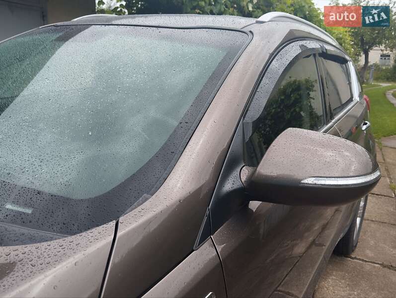 Внедорожник / Кроссовер Kia Sportage 2012 в Городке