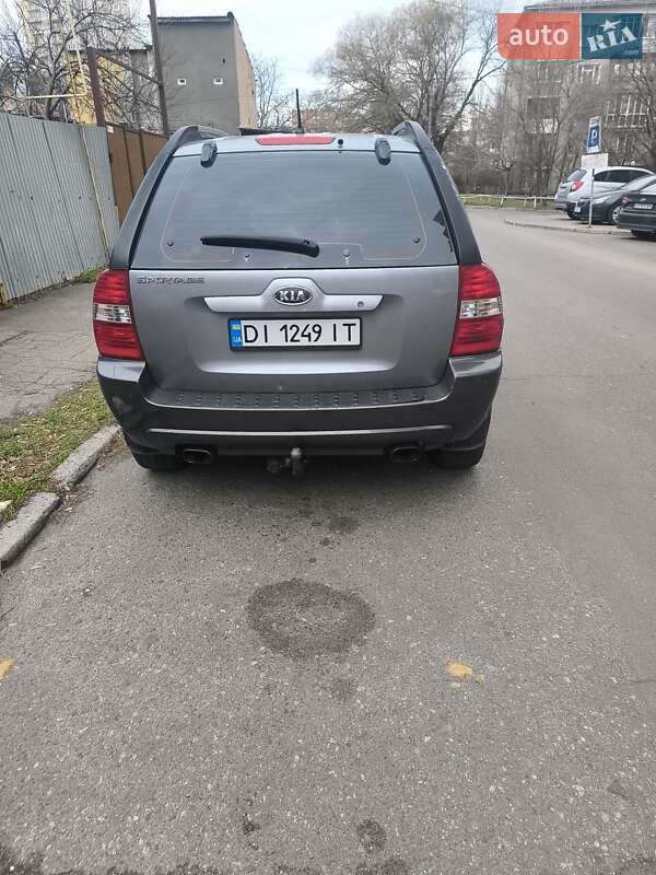 Внедорожник / Кроссовер Kia Sportage 2005 в Одессе