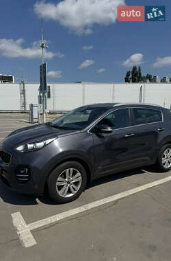 Позашляховик / Кросовер Kia Sportage 2017 в Києві