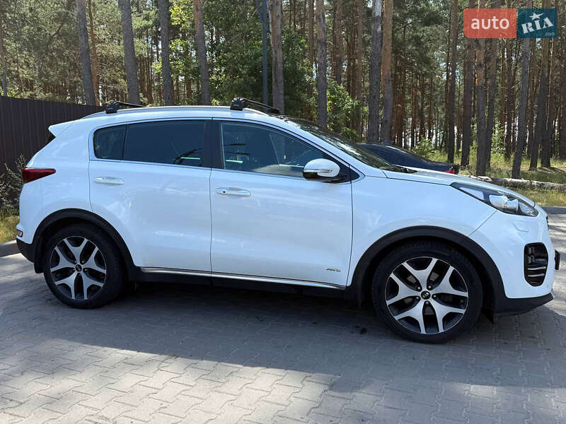 Внедорожник / Кроссовер Kia Sportage 2016 в Ирпене
