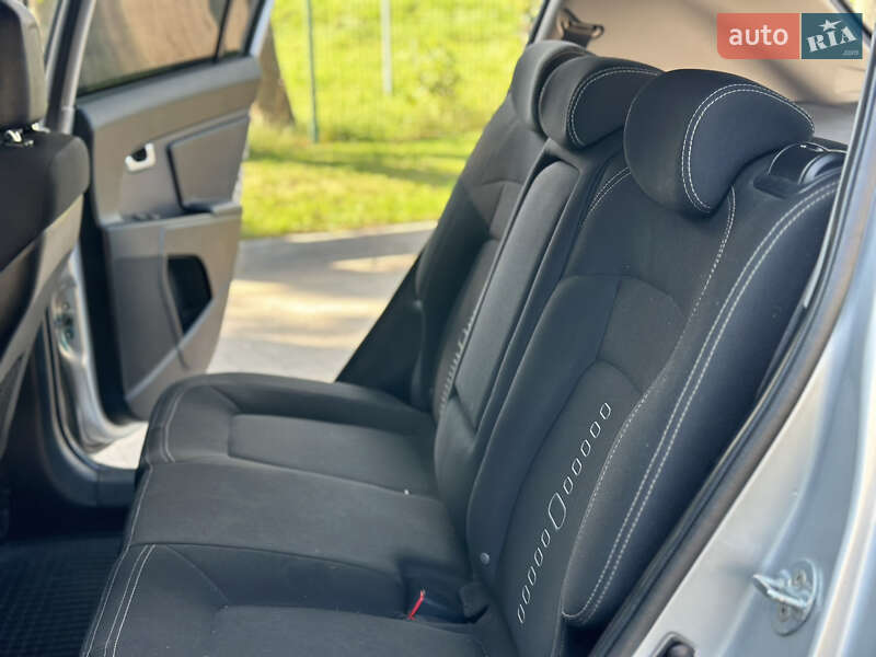 Внедорожник / Кроссовер Kia Sportage 2010 в Стрые фото 28 Внедорожник / Кроссовер Kia Sportage 2010 в Стрые