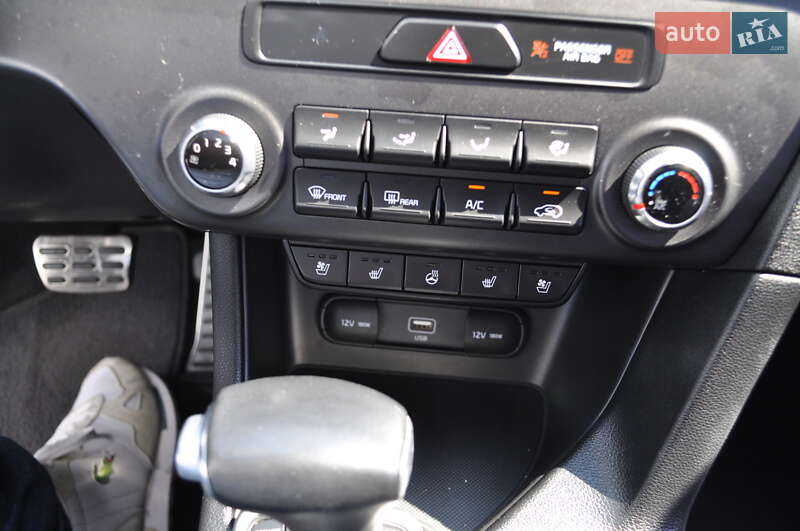 Внедорожник / Кроссовер Kia Sportage 2018 в Киеве