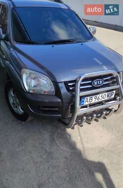 Позашляховик / Кросовер Kia Sportage 2005 в Хмільнику