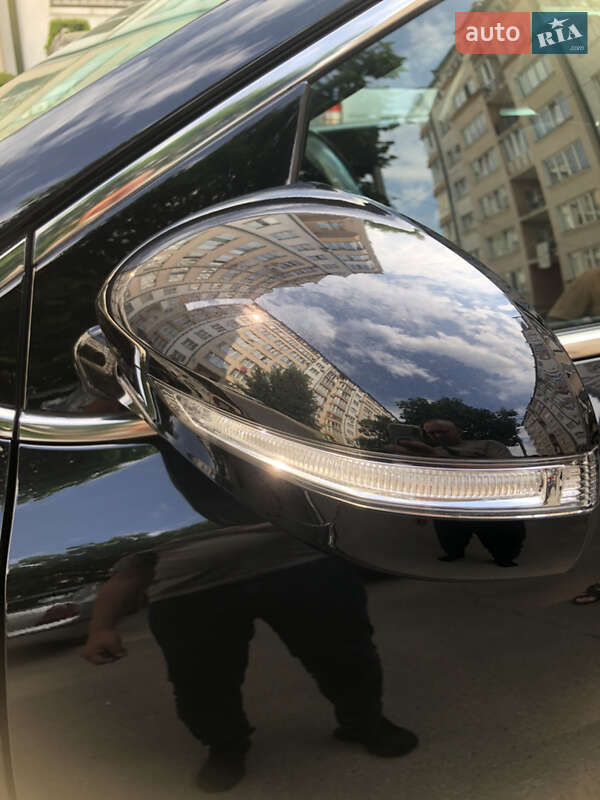 Внедорожник / Кроссовер Kia Sportage 2016 в Черновцах