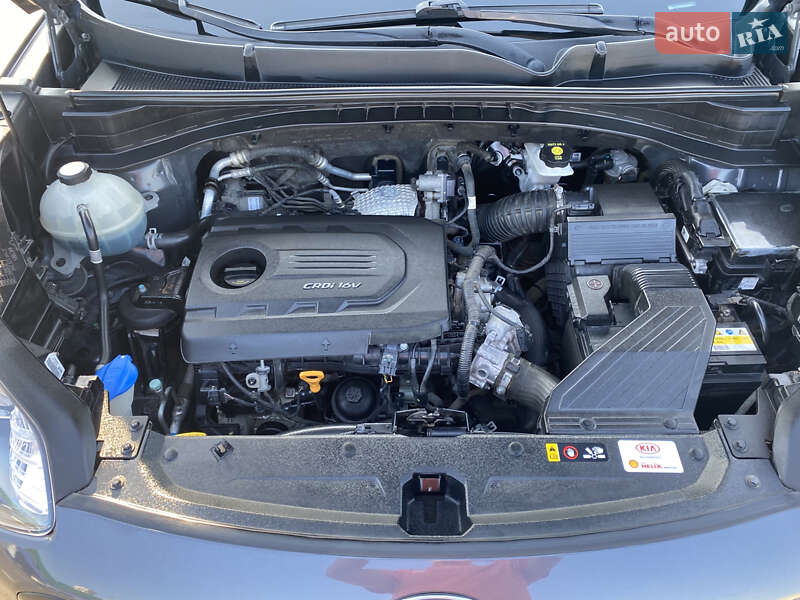 Внедорожник / Кроссовер Kia Sportage 2016 в Одессе