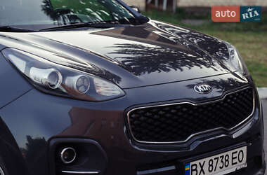 Внедорожник / Кроссовер Kia Sportage 2017 в Староконстантинове