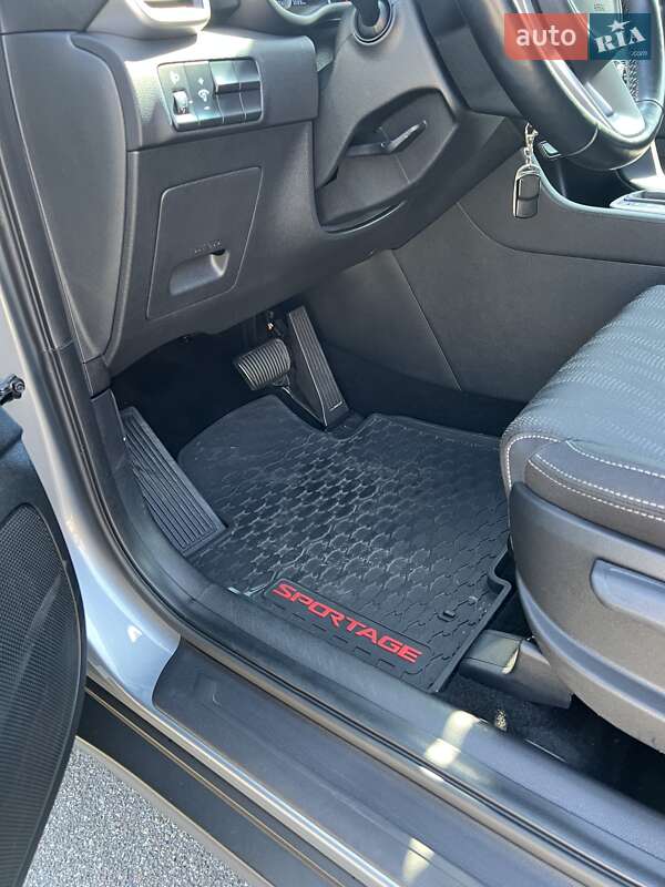 Внедорожник / Кроссовер Kia Sportage 2021 в Киеве