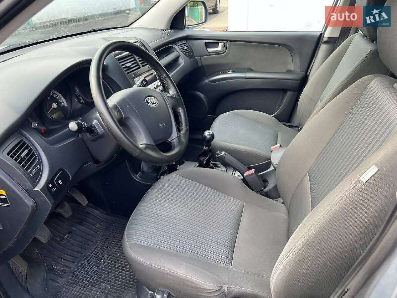 Внедорожник / Кроссовер Kia Sportage 2008 в Ракитном