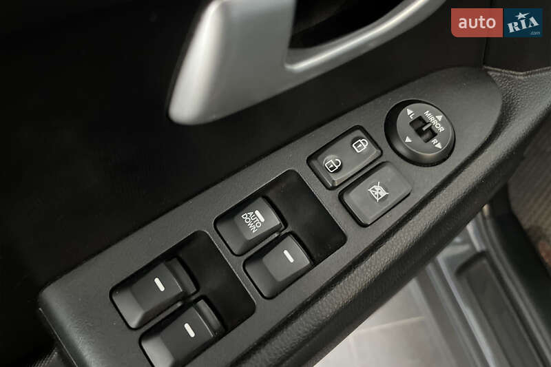 Внедорожник / Кроссовер Kia Sportage 2015 в Шептицькому