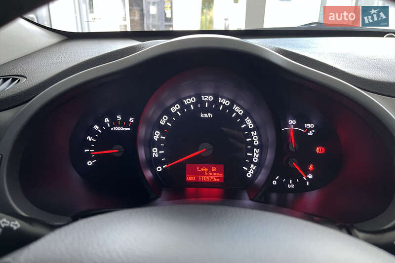 Внедорожник / Кроссовер Kia Sportage 2015 в Шептицькому