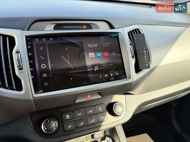 Внедорожник / Кроссовер Kia Sportage 2015 в Львове фото 12 Внедорожник / Кроссовер Kia Sportage 2015 в Львове