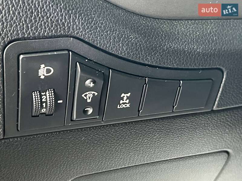 Позашляховик / Кросовер Kia Sportage 2014 в Одесі