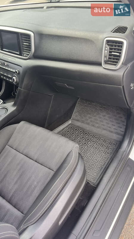 Внедорожник / Кроссовер Kia Sportage 2019 в Кривом Роге