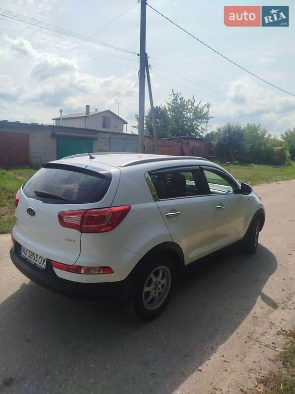 Внедорожник / Кроссовер Kia Sportage 2011 в Харькове
