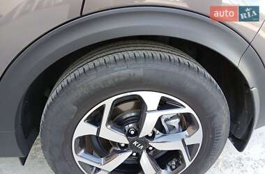 Позашляховик / Кросовер Kia Sportage 2021 в 