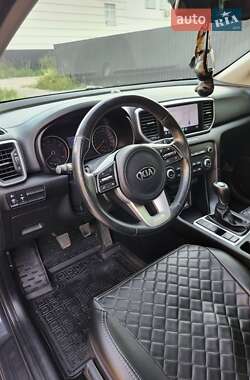 Позашляховик / Кросовер Kia Sportage 2021 в 